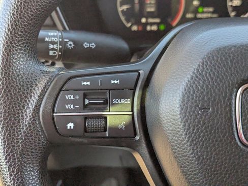 Used 2023 Honda CR-V LX image 27