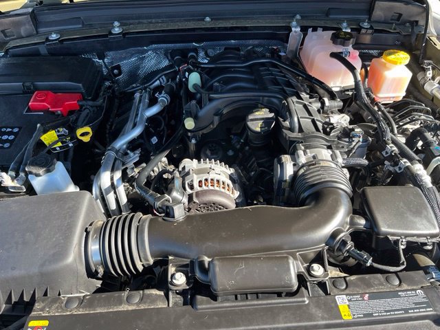 Certified 2026 Jeep Gladiator Sport AWD/4WD image 28