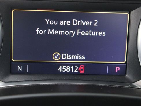 Used 2019 Chevrolet Equinox Premier image 17