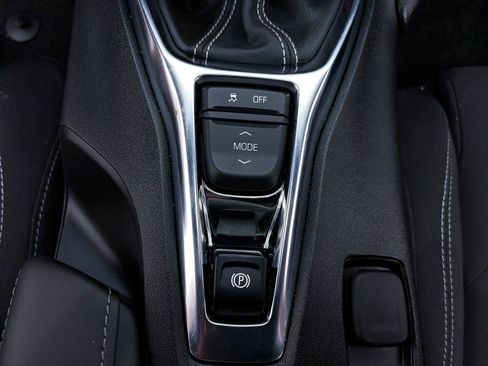 Used 2020 Chevrolet Camaro SS RWD image 25