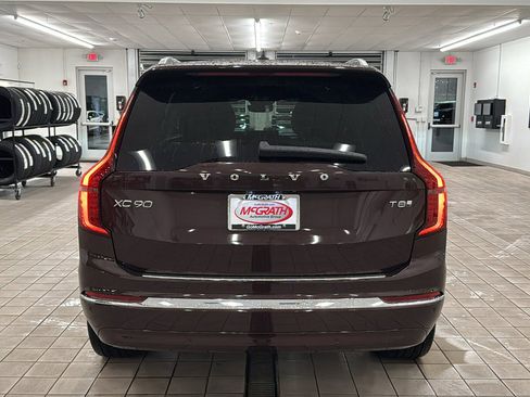 New 2026 Volvo XC90 T8 Ultra w/ Protection Package Premier image 6