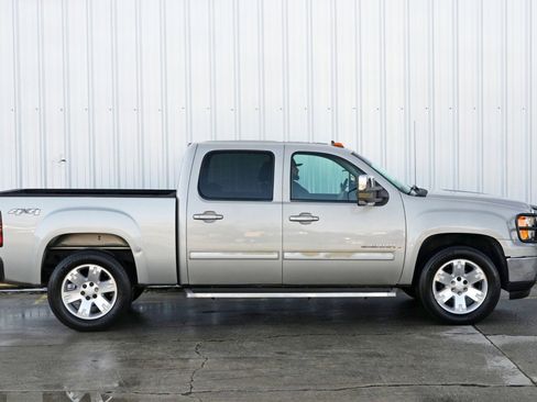 Used 2008 GMC Sierra 1500 SLT image 48