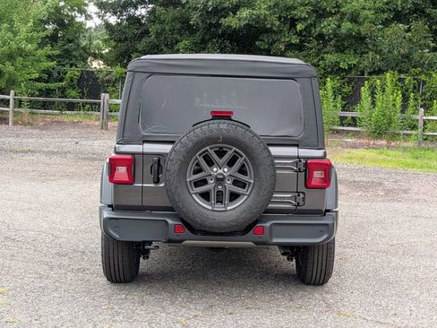 New 2026 Jeep Wrangler Unlimited Sport AWD/4WD image 4