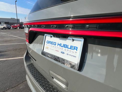 Used 2022 Dodge Durango R/T w/ Blacktop Package AWD/4WD image 10