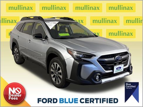Used 2025 Subaru Outback Limited AWD/4WD image 1