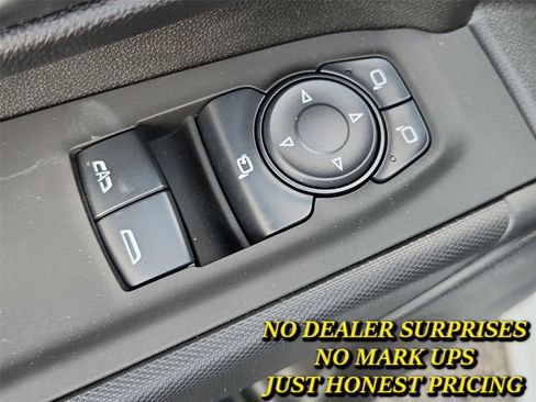 New 2025 Chevrolet Silverado 3500 W/T w/ WT Convenience Package AWD/4WD image 21