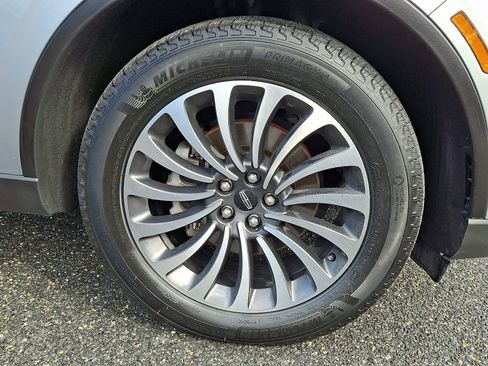 Used 2020 Lincoln Aviator Reserve w/ Elements Package Plus image 8