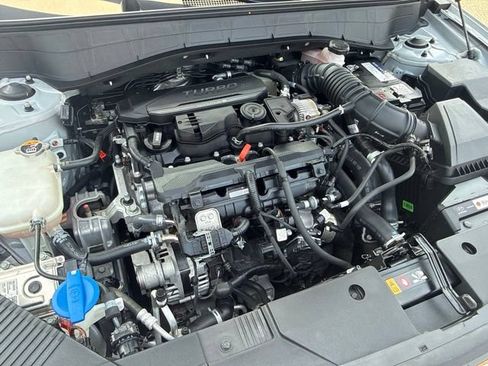 Used 2024 Hyundai Kona Limited AWD/4WD image 25