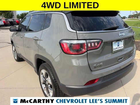 Used 2020 Jeep Compass Limited AWD/4WD image 12