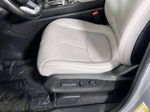 Used 2023 Honda Pilot EX-L image 18