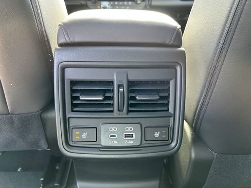 New 2026 Subaru Outback Limited AWD/4WD image 19