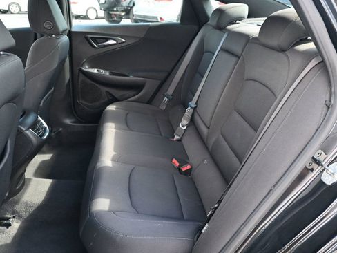 Used 2020 Chevrolet Malibu LT image 13