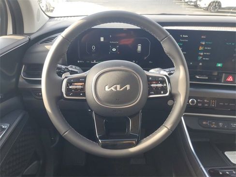 New 2026 Kia Carnival SX image 12