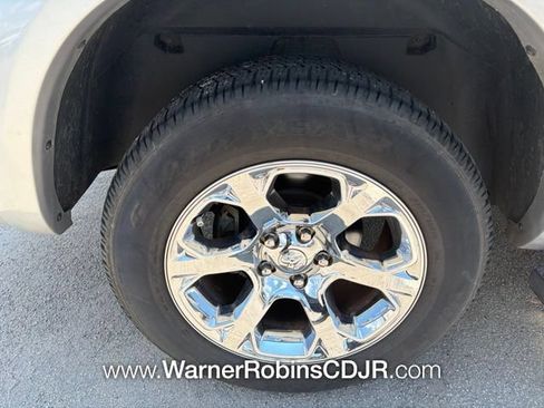 Used 2016 RAM 1500 Laramie w/ Convenience Group AWD/4WD image 6