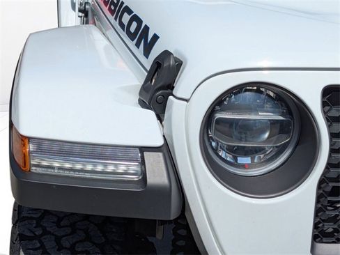 Used 2022 Jeep Wrangler Unlimited Rubicon 4xe w/ Cold Weather Group image 11