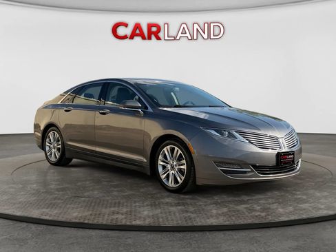 Used 2014 Lincoln MKZ Hybrid w/ Equipment Group 202A Reserve FWD image 8