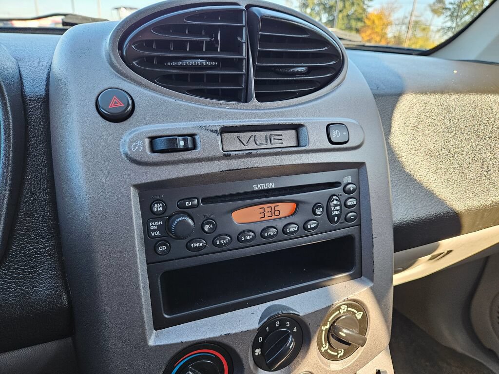 Used 2005 Saturn Vue AWD V6 w/ Comfort Pkg image 22