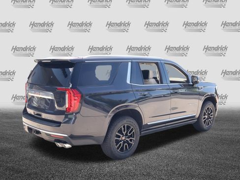 Used 2023 GMC Yukon Denali w/ Advanced Technology Package AWD/4WD image 9