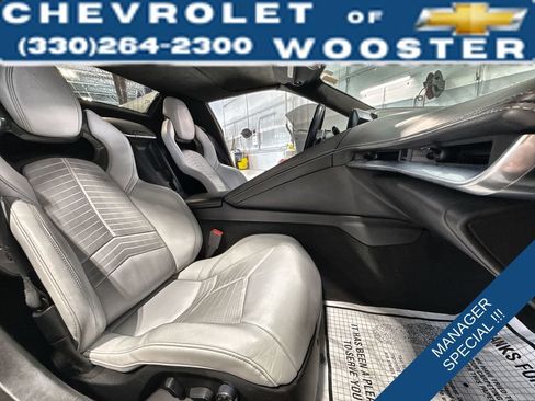 Used 2022 Chevrolet Corvette Stingray Premium Conv w/ Z51 Performance Package image 29