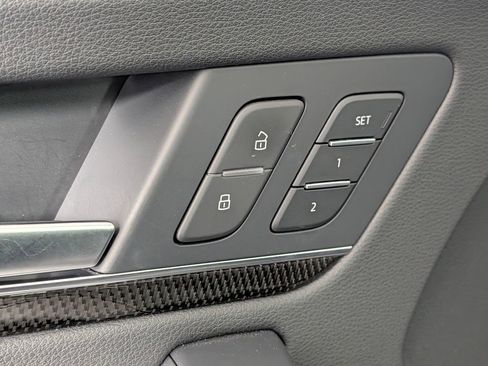 Used 2024 Audi SQ5 Prestige image 26