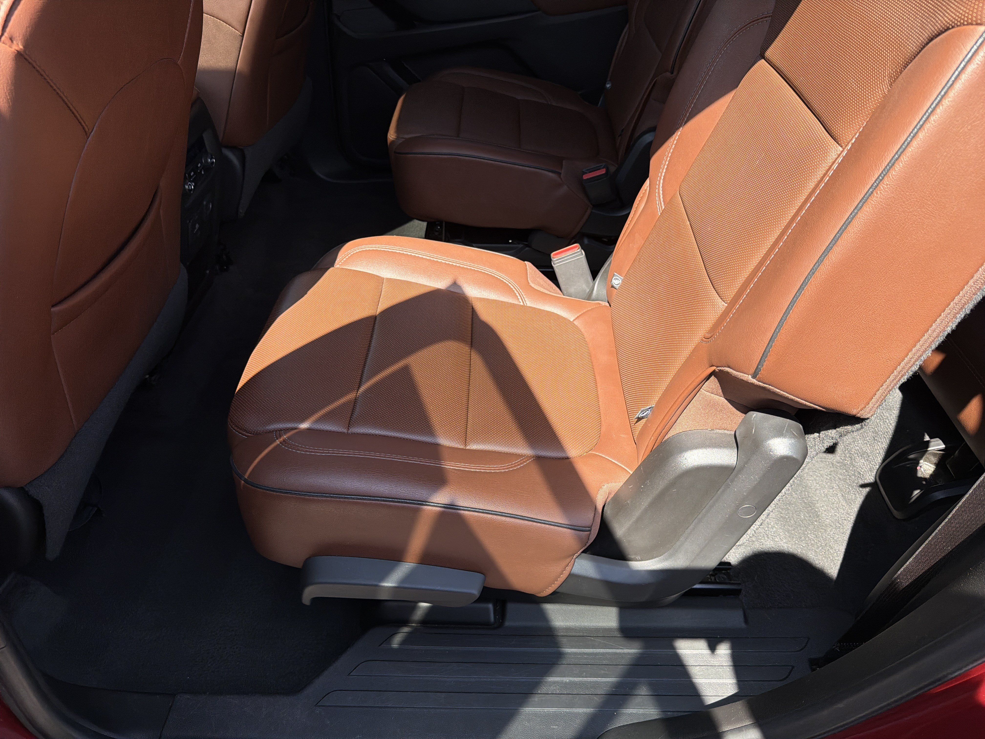 Used 2018 Chevrolet Traverse High Country AWD/4WD image 52