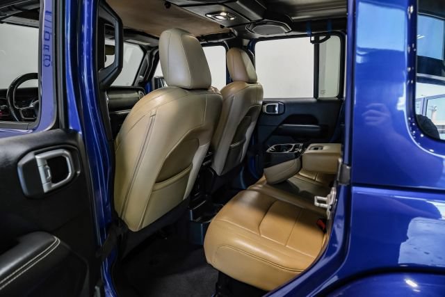 Used 2019 Jeep Wrangler Unlimited Sahara AWD/4WD image 36