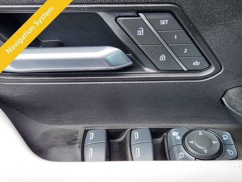 Used 2025 GMC Hummer EV 2X AWD/4WD image 13