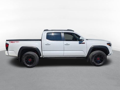 Used 2019 Toyota Tacoma 4x4 Double Cab image 2