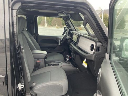 New 2026 Jeep Wrangler Sport S image 28