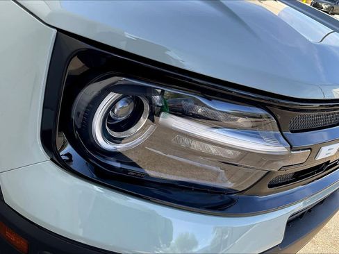 Used 2024 Ford Bronco Sport Outer Banks w/ Tech Package image 27