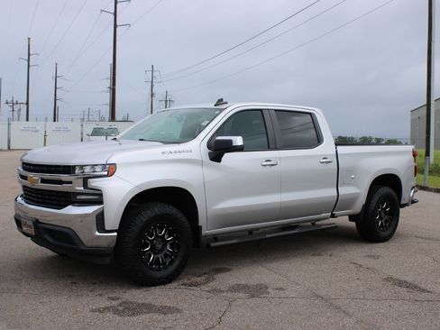 Used 2019 Chevrolet Silverado 1500 LT w/ All-Star Edition RWD image 2