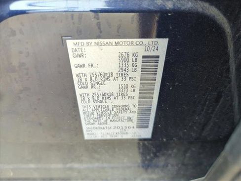 Used 2025 Nissan Pathfinder SV FWD image 19