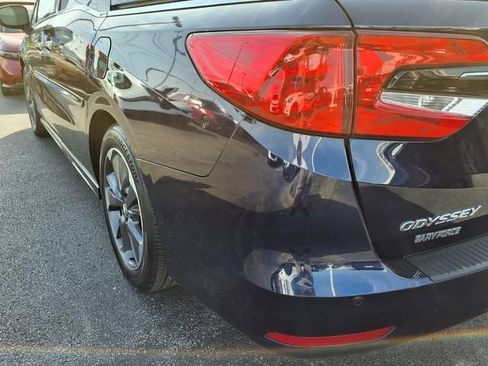 Certified 2024 Honda Odyssey Elite image 23