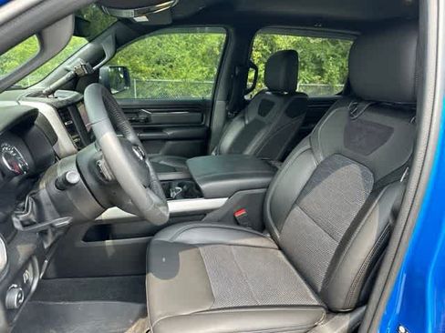 Used 2023 RAM 1500 Big Horn AWD/4WD image 3