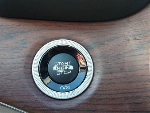 Used 2022 Jeep Grand Cherokee Summit image 25