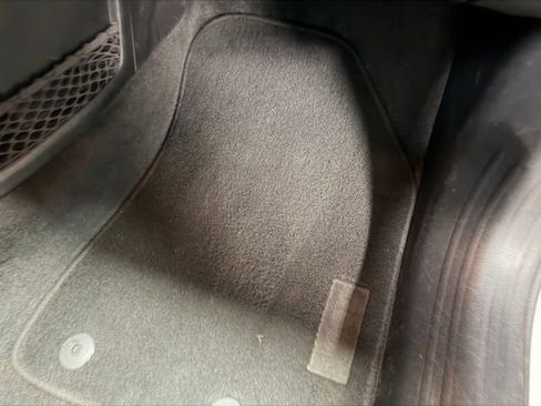 Used 2018 Jeep Compass Limited image 25