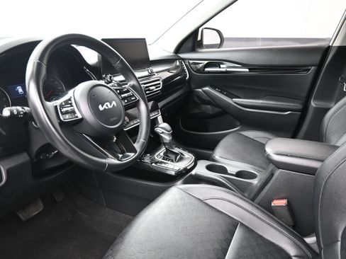 Used 2022 Kia Seltos EX AWD/4WD image 10