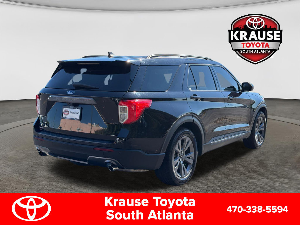 Used 2022 Ford Explorer XLT w/ Equipment Group 202A RWD image 8