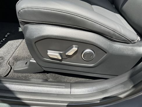 Used 2026 Hyundai Santa Fe SEL FWD image 25
