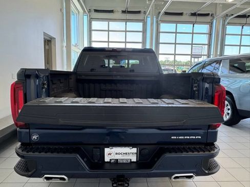 Used 2023 GMC Sierra 1500 Denali w/ Denali Reserve Package AWD/4WD image 33