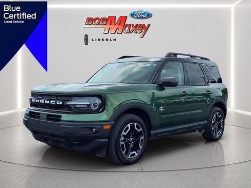Used 2023 Ford Bronco Sport Outer Banks w/ Tech Package AWD/4WD image 1