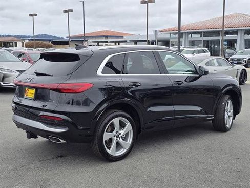 Used 2025 Audi Q5 Premium Plus image 4