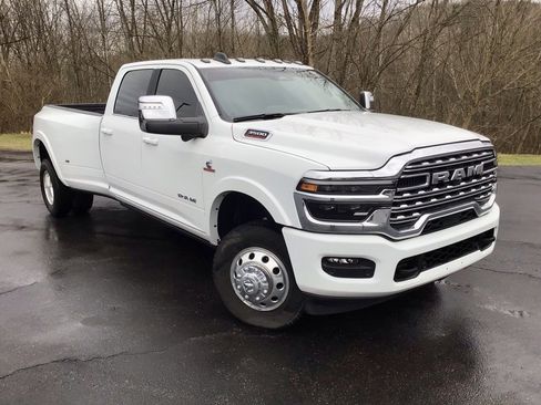 Used 2025 RAM 3500 Longhorn image 6