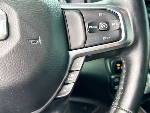 Used 2019 RAM 1500 Laramie AWD/4WD image 37