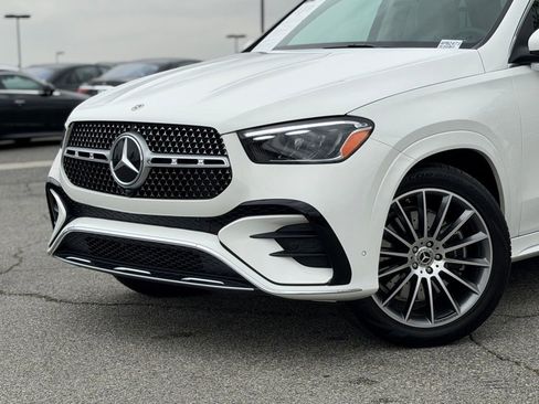 Used 2026 Mercedes-Benz GLE 450 4MATIC image 3