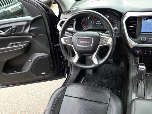 Used 2017 GMC Acadia SLT w/ LPO, Floor Liner Package AWD/4WD image 38