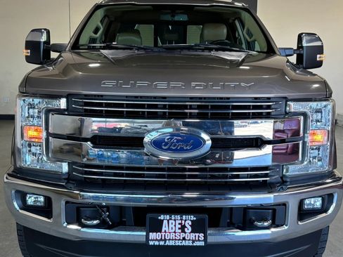 Used 2019 Ford F350 Lariat AWD/4WD image 3
