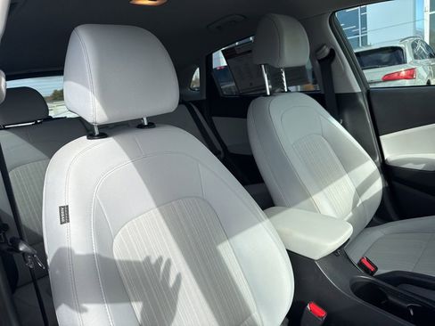 Used 2022 Hyundai Kona SEL image 24