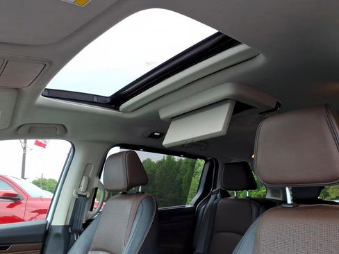 Used 2025 Honda Odyssey Elite image 15