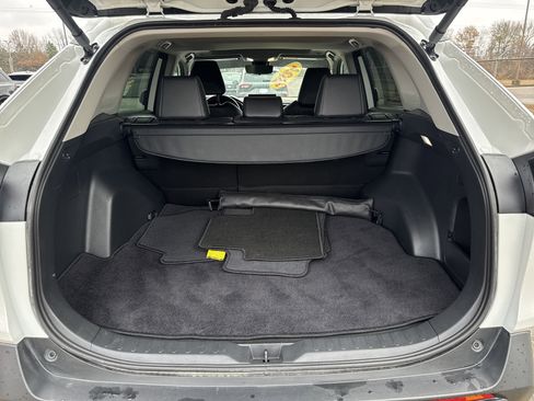 Used 2024 Toyota RAV4 XLE Premium image 8